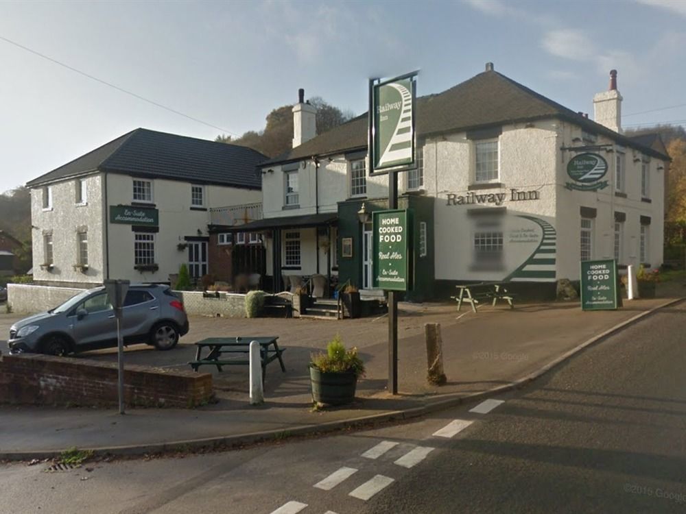 The Railway Inn Froghall 外观 照片