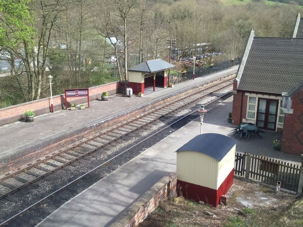 The Railway Inn Froghall 外观 照片